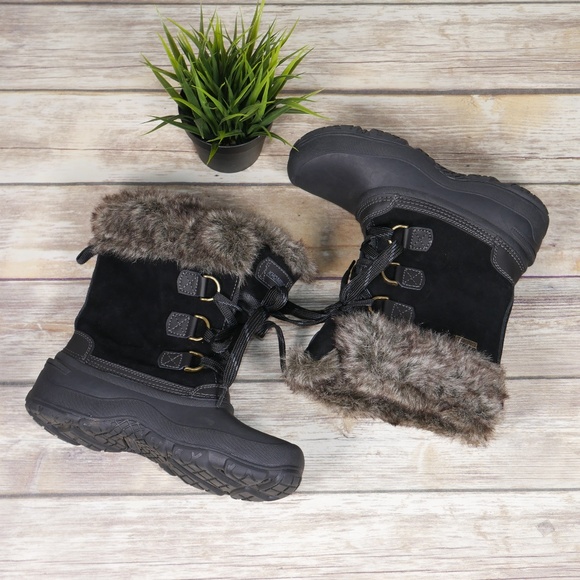 Khombu Shoes - Khombu Black Faux Fur Winter Boots Size 8